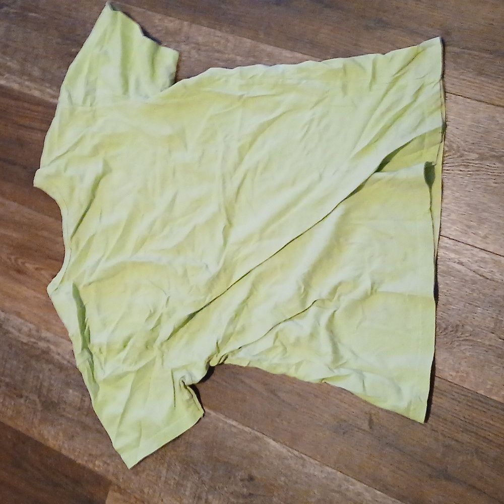Guess tee - Picture 4 of 4